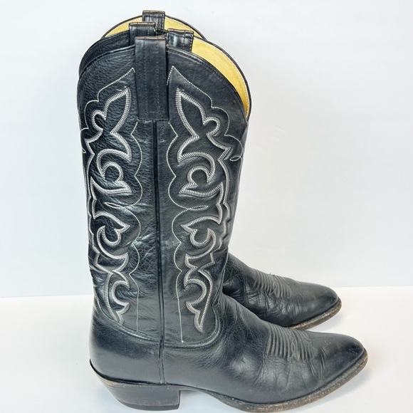 Mens Boots Size 9D Black Western Cowboy Boots with Embroidered Design - Picture 2 of 9